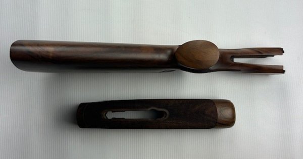 Beretta 690 Trap Stock & Fore-end Set ADJ 12G RH (setsj2) - Image 4