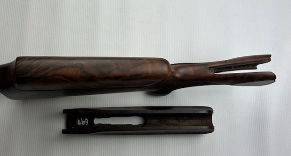 Beretta 690 Trap Stock & Fore-end Set ADJ 12G RH (setsj2) - Image 3