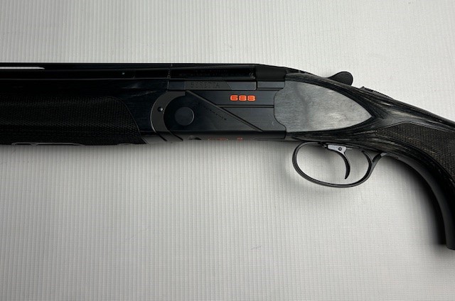 SGN 251120/001 Beretta 688 Black Performance 12G 30" O/U