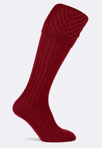 Pennine Chelsea socks - Deep Red size 9-11