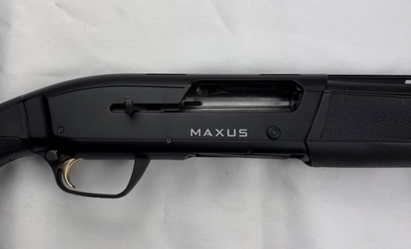SGSH 260423/003 Browning Maxus Composit 3.5 MAGNUM 12G RH 28" Semi Auto